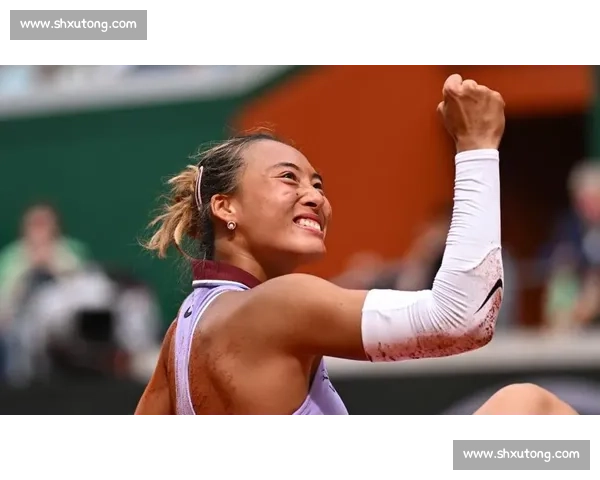 郑钦文发球破局！中国金花草地突围，袁悦张帅虽败犹荣